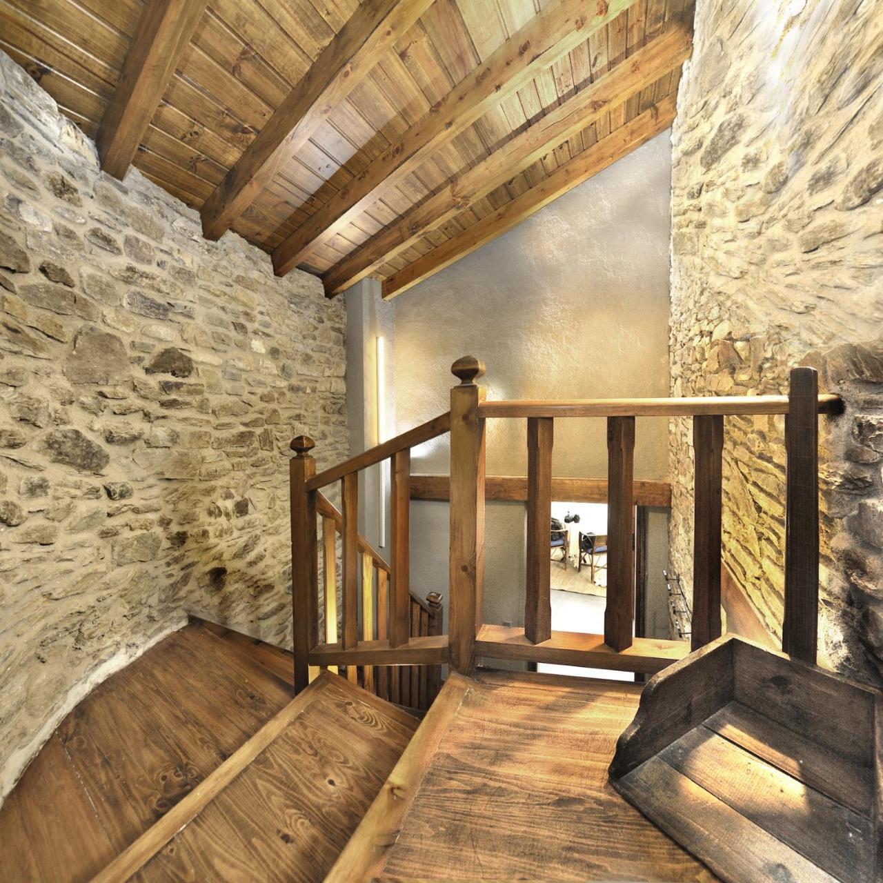 La Caseta De Queixans Con Chimenea Puigcerdà Esterno foto