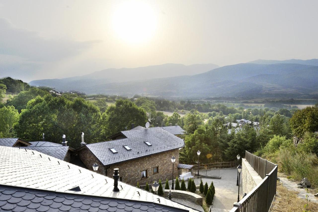 La Caseta De Queixans Con Chimenea Puigcerdà Esterno foto